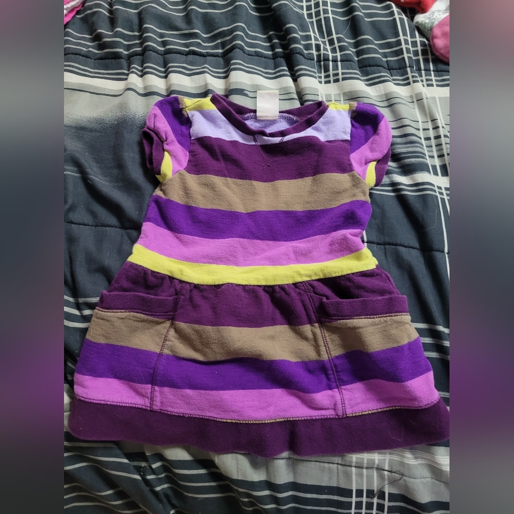 Old navy12-18m purple stripped dress